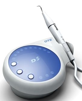 Ultrasonic scaler technology used at Summit Dental 